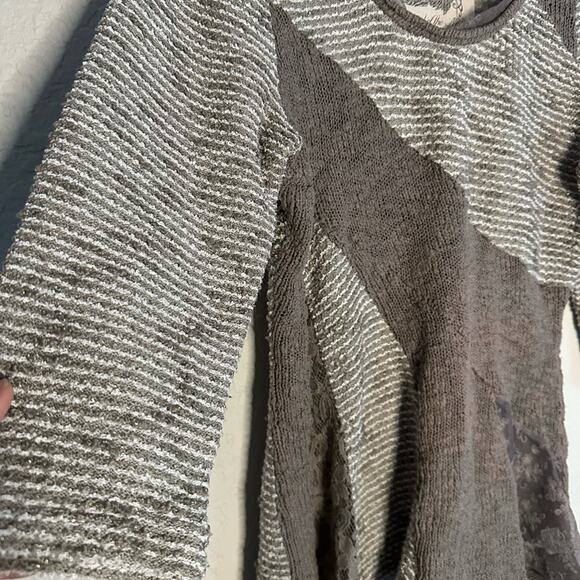 Anthropologie Angel of The North Taupe Mixed Lace Sweater Knit Large Metallic - Picture 4 of 7